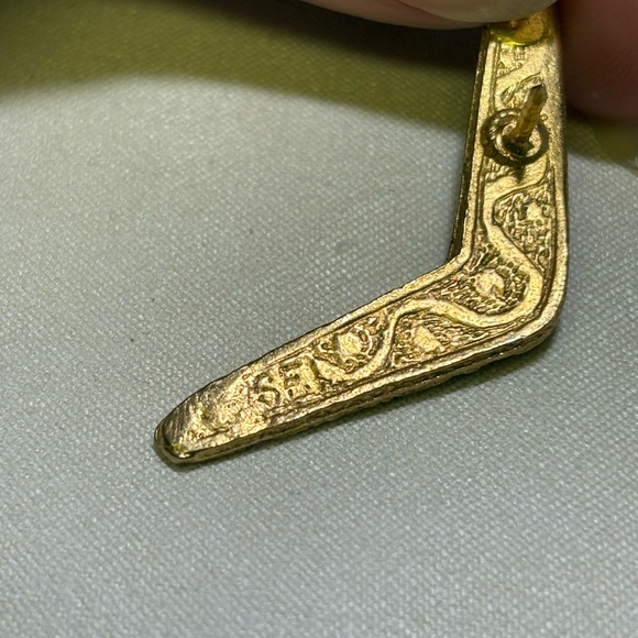 Genuine Australian Opal Boomerang Brooch Pin - Picture 6 of 7